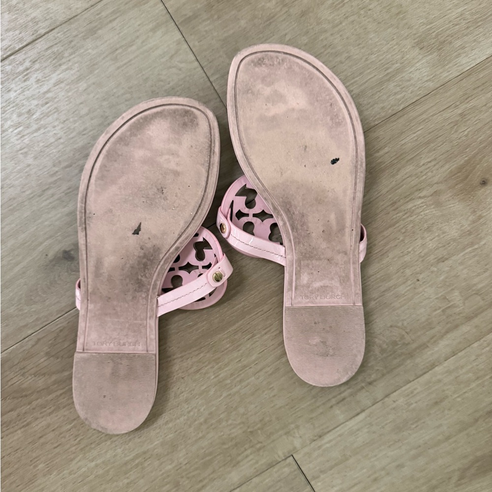 Tory Burch Light Pink Sandals for Women - Picture 2 of 2